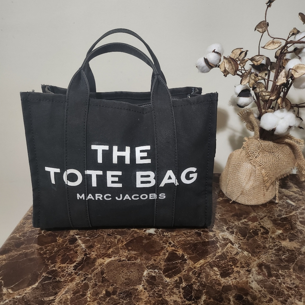 GUC The Tote bag by Marc Jacob's - Picture 7 of 12